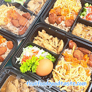 ข้าวคลุกกะปิ-อาหารถวายพระ-อาหารเลี้ยงพระ